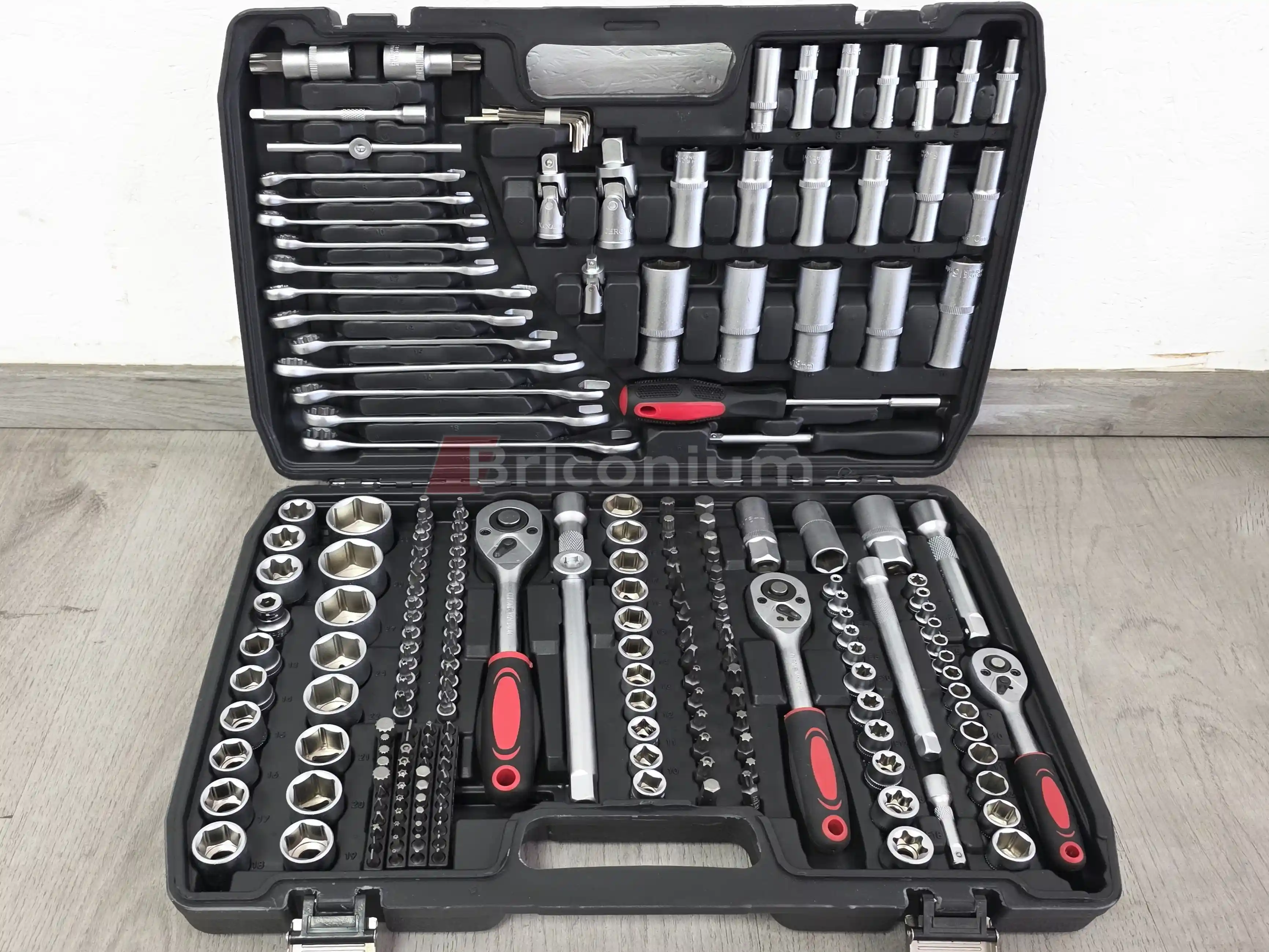 Coffret à cliquet 216 pcs